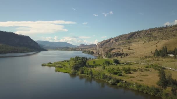 Aerial View Scenic Road Surrounded Beautiful Canadian Landscape Vibrant Sunny — Stock Video