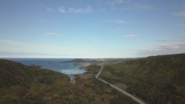 Hava panoramik manzara görünüm, BIC Milli Parkı canlı bir güneşli gün boyunca. Le Bic, Rimousky, Quebec, Kanada alınan.