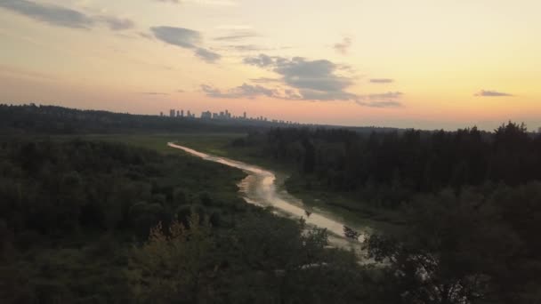 Vue Aérienne Lac Burnaby Dans Ville Lors Coucher Soleil Animé — Video