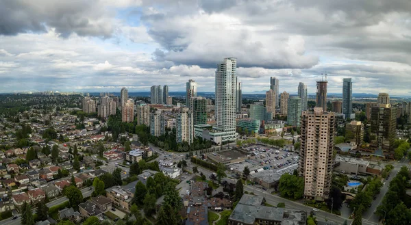 Panoramisch Luchtfoto Van Residentiële Woningen Een Moderne Stad Tijdens Een — Stockfoto