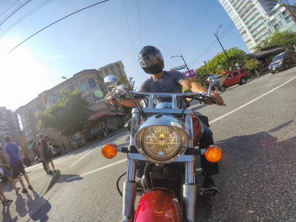 Downtown Vancouver British Columbia Canada Juni 2018 Man Een Motorfiets — Stockfoto
