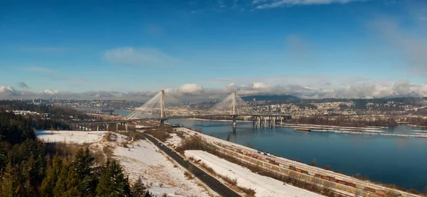 Panoramic View Port Mann Going Fraser River Sunny Winter Day — Stock Photo, Image