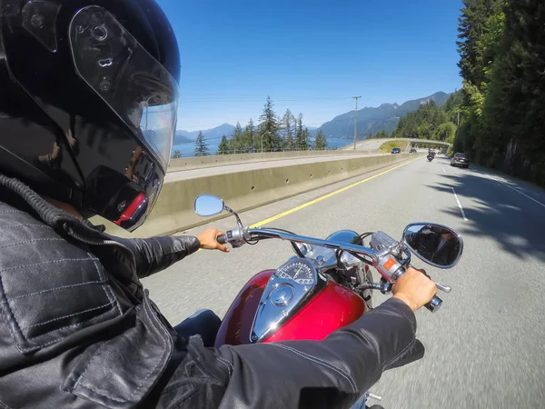 Motorradfahren Einem Sonnigen Sommertag Auf Dem Sea Sky Highway Bei — Stockfoto