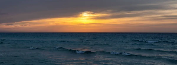 Vista Panoramica Bellissimo Tramonto Spettacolare Sul Mar Dei Caraibi Preso — Foto Stock