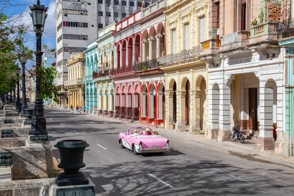 Havane Cuba Mai 2019 Voiture Taxi Classique Dans Les Rues — Photo