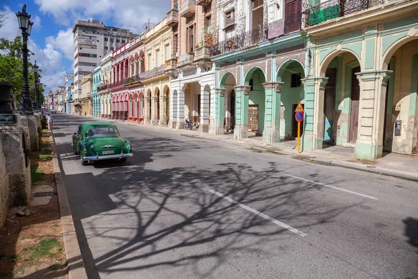 Havana Kuba Květen 2019 Klasické Staré Taxi Auto Ulicích Starého — Stock fotografie