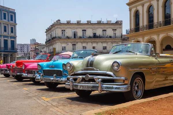 Hawana Kuba Maja 2019 Classic Old American Car Ulicach Starej — Zdjęcie stockowe