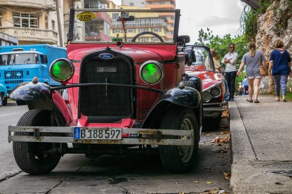 Havana Cuba May 2019 Classic Old Taxi Car Streets Beautiful — Stock Photo, Image