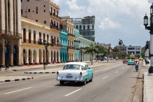 Havana Cuba May 2019 Classic Old American Car Streets Old — Stock Photo, Image