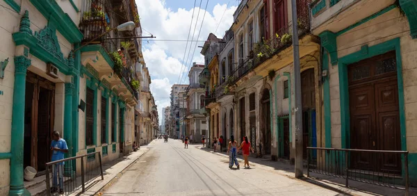 Havana Küba Mayıs 2019 Eski Havana Şehrinin Güzel Sokak Manzarası — Stok fotoğraf