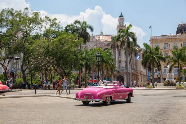 Hawana Kuba Maja 2019 Classic Old American Car Ulicach Starej — Zdjęcie stockowe