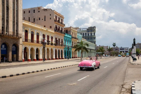 Habana Cuba Mayo 2019 Classic Old American Car Las Calles —  Fotos de Stock