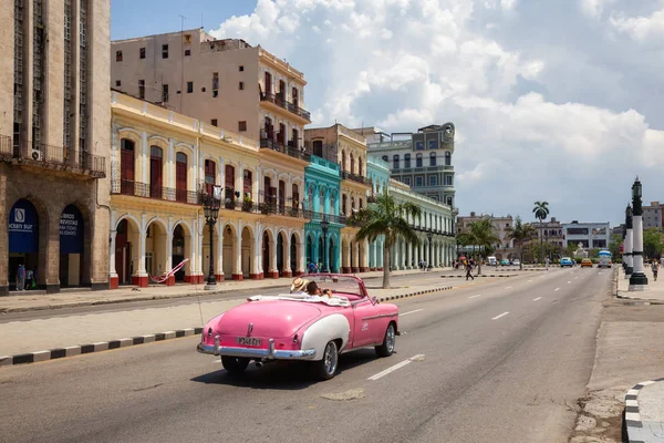 Hawana Kuba Maja 2019 Classic Old American Car Ulicach Starej — Zdjęcie stockowe