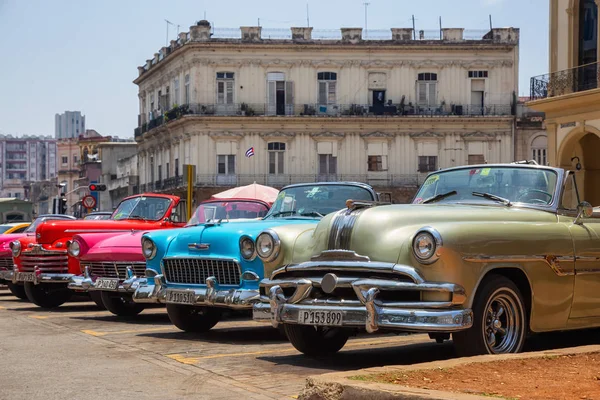 Hawana Kuba Maja 2019 Classic Old American Car Ulicach Starej — Zdjęcie stockowe