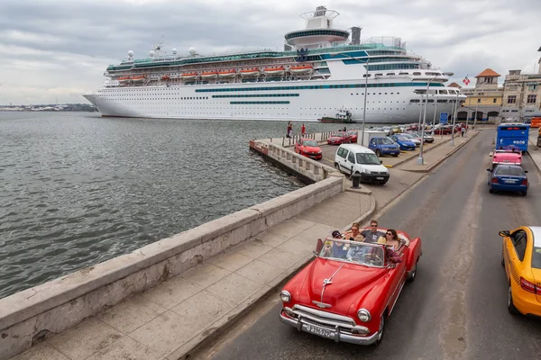 Havana Cuba Maio 2019 Vista Aérea Carro Americano Clássico Nas — Fotografia de Stock