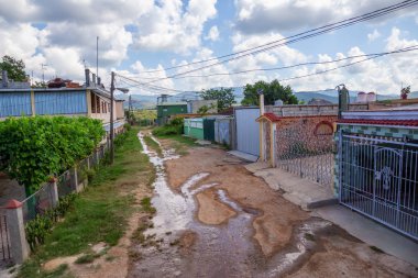 Trinidad, Küba yakınlarındaki La Boca kasabasında ki bir yerleşim bölgesinin havadan görünümü.