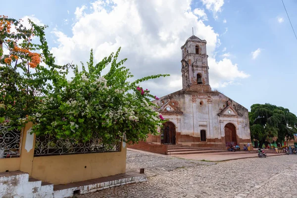 Trinidad Cuba Junho 2019 Vista Rua Uma Igreja Antiga Uma — Fotografia de Stock