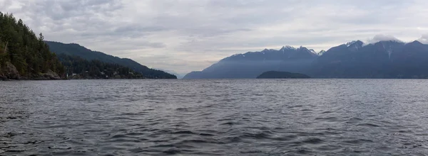 Nádherný Panoramatický Výhled Kanadskou Krajinu Pobřeží Tichého Oceánu Howe Sound — Stock fotografie