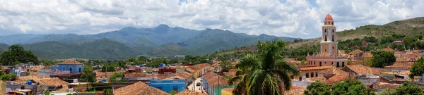 Vista Panorâmica Aérea Uma Pequena Cidade Turística Cubana Durante Dia — Fotografia de Stock