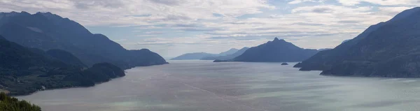 Bella Vista Panoramica Sul Paesaggio Canadese Durante Una Giornata Estiva — Foto Stock