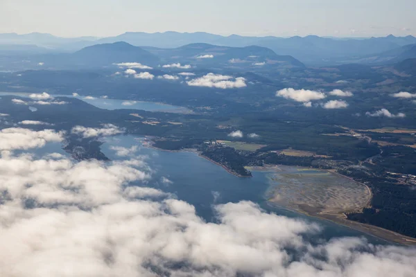 Сонячний Вид Невелике Містечко Parksville Острові Ванкувер Під Час Сонячного — стокове фото