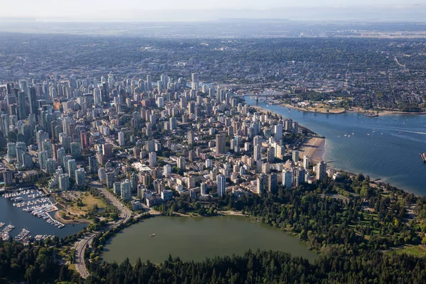 Luftaufnahme Einer Modernen Innenstadt Einem Sonnigen Sommertag Aufgenommen Vancouver Britisch — Stockfoto