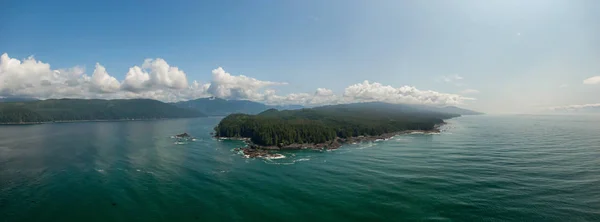 화창한 밴쿠버 태평양 연안의 아름다운 파노라마 빅토리아와 렌프루 캐나다 — 스톡 사진