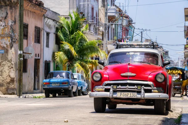 Havane Cuba Mai 2019 Vieille Voiture Classique Dans Les Rues — Photo