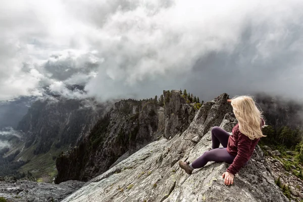 Adventurous Girl Top Rugged Rocky Mountain Cloudy Summer Morning Taken — Stock Photo, Image