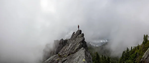 Adventurous Girl Top Rugged Rocky Mountain Cloudy Summer Morning Taken — Stock Photo, Image