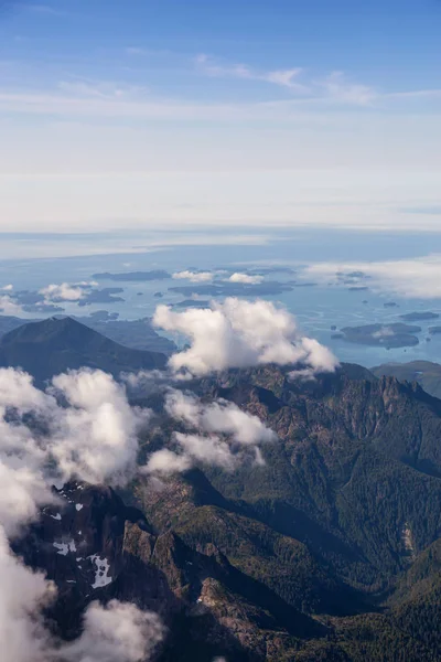 Aerial Landscape View Beautiful Coastal Mountains Pacific Ocean Coast Sunny — Stock Photo, Image