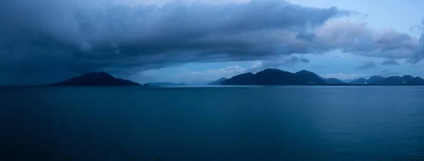 Hermosa Vista Panorámica Del Paisaje Montañoso Americano Costa Del Océano —  Fotos de Stock