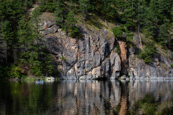 Bela Vista Lago Crown Marble Canyon Provincial Park Durante Verão — Fotografia de Stock