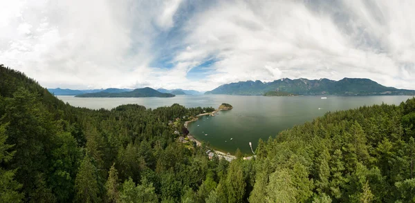 Aerial Panoramic View of Bowen Island — Stock Photo, Image