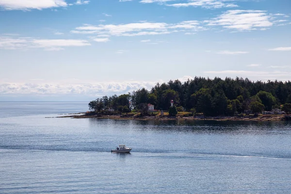 View of Beautiful Gulf Islands during a sunny day — Stock Photo, Image