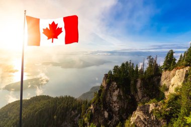 Kanada Ulusal Bayrak Birliği. Dağ manzarasının güzel manzarası