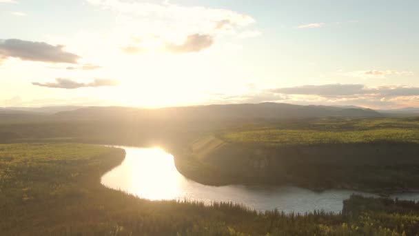 Hermosa vista del río Scenic Winding — Vídeos de Stock