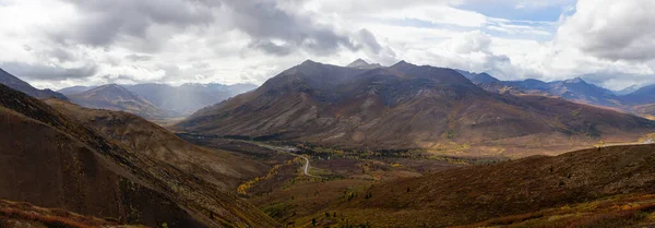Paysage naturel canadien au Yukon — Photo
