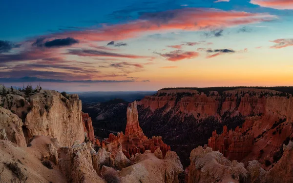 Hermosa vista panorámica de un paisaje americano — Foto de Stock