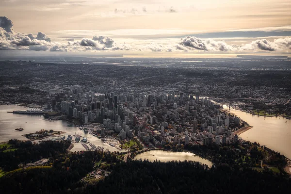 Вид с воздуха на Ванкувер, Британская Колумбия Канада — стоковое фото