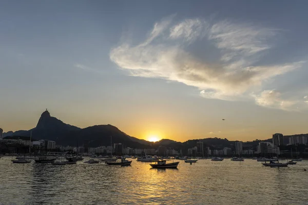 Gyönyörű naplemente táj, Rio de Janeiro, Brazília — Stock Fotó