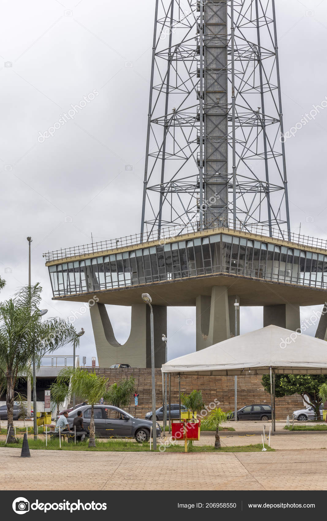 File:Torre de Antena de TV - panoramio.jpg - Wikimedia Commons