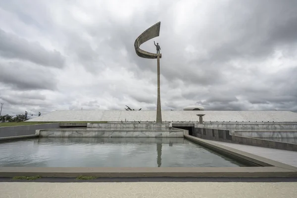 Estatua Conmemorativa Con Cielo Nublado Brasilia Distrito Federal Capital Brasil — Foto de Stock