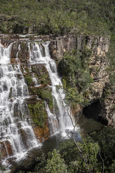 Paisagem Grande Bela Cachoeira Cerrado Natureza Chapada Dos Veadeiros Goiás — Fotografia de Stock