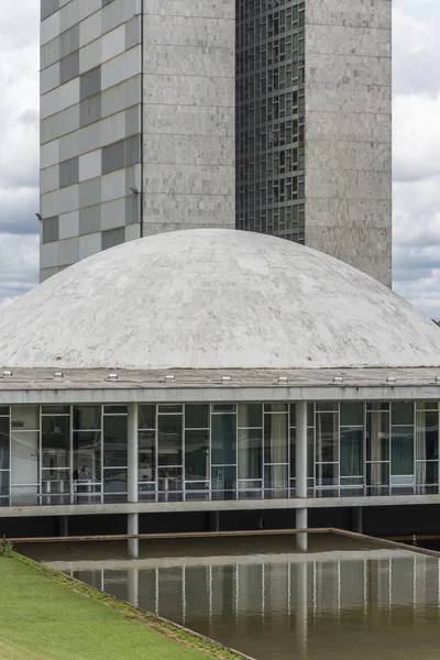中央ブラジリア連邦区 資本市のブラジルで つの塔を持つ国家の議会の建物 — ストック写真