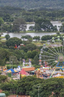 Eğlence Parkı Parque da Cidade (şehir parkı), Brasilia, Federal bölge, sermaye Brezilya şehir içinde dönme