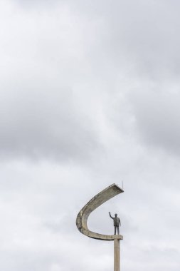 Bulutlu gökyüzü, Brasilia, Federal bölge, Brezilya'nın başkenti şehir JK anıt heykeli