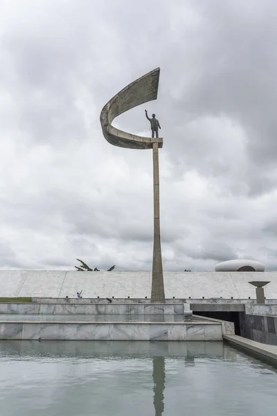 Statue Commémorative Avec Ciel Nuageux Brasilia District Fédéral Capitale Brésil — Photo