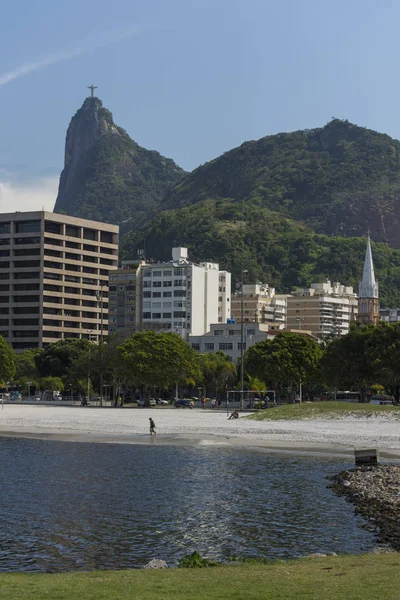 Görünümüyle Corcovado Dağı Botafogoplajı Güzel Mavi Gökyüzü Rio Janeiro Brezilya — Stok fotoğraf