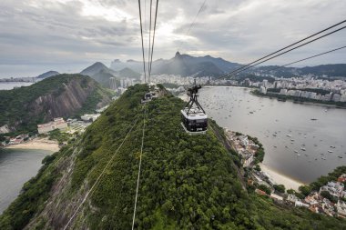 Pao de Acucar (Sugar Loaf Dağı) Rio de Janeiro, Brezilya için üzerinden görüntülemek